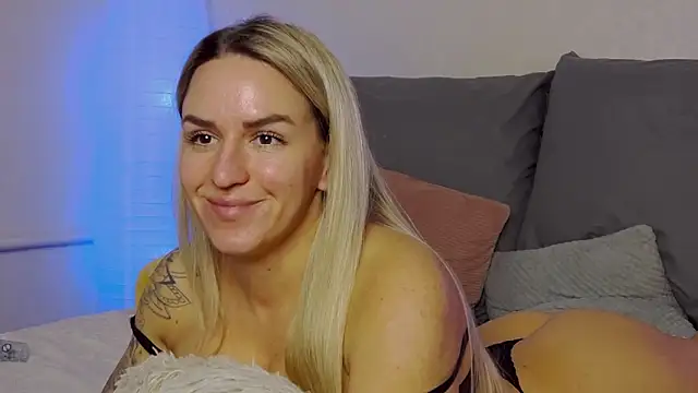 SofiJames online show from 12/03/24, 09:11