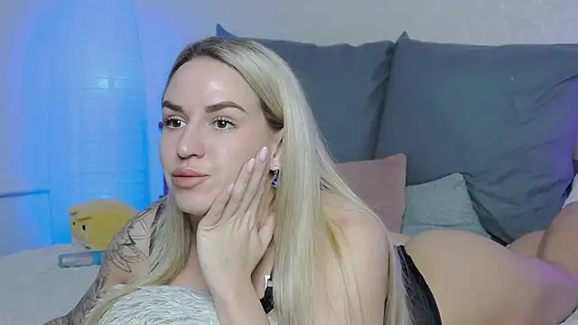 SofiJames online show from 01/19/25, 06:09