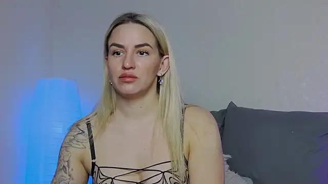 SofiJames online show from 01/30/25, 06:03