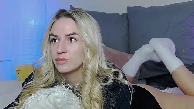 SofiJames online show from 02/07/25, 06:24