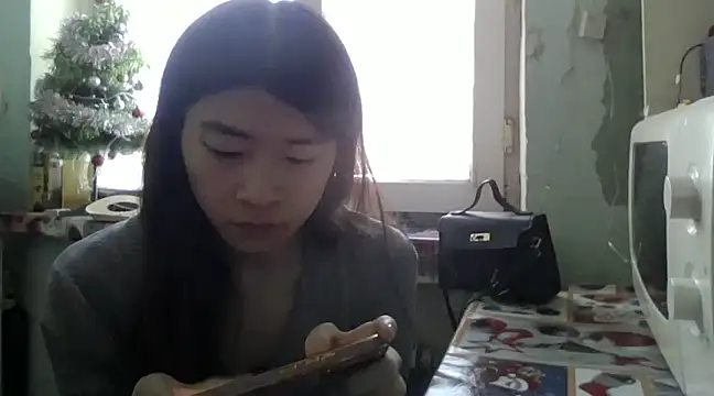 CarlyJoy online show from 01/13/25, 09:52