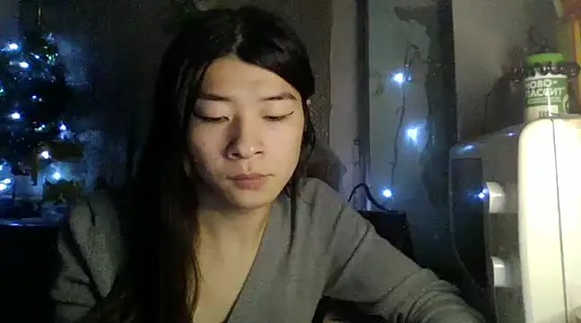 CarlyJoy online show from 01/14/25, 03:47