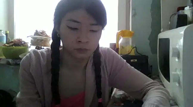 CarlyJoy online show from 01/30/25, 09:36