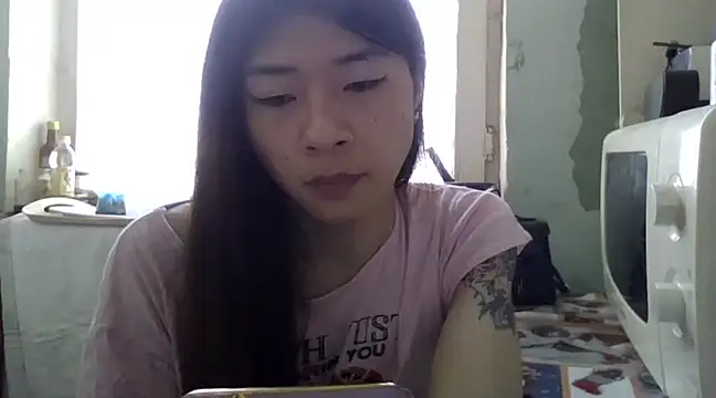 CarlyJoy online show from 03/14/25, 10:29