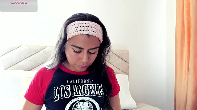 im amber online show from 12/03/24, 01:10
