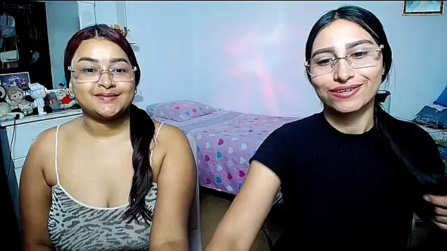 Snapshot of violeta_rous chatting on 02/09/26, 03:16 violeta rous online show from 02/09/26, 03:16