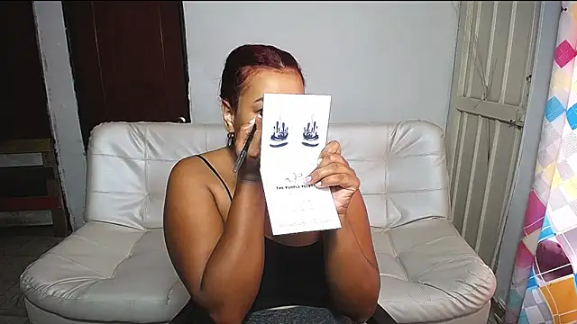 Snapshot of violeta_rous chatting on 04/02/26, 03:31 violeta rous online show from 04/02/26, 03:31