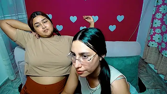 Snapshot of violeta_rous chatting on 06/03/26, 03:20 violeta rous online show from 06/03/26, 03:20