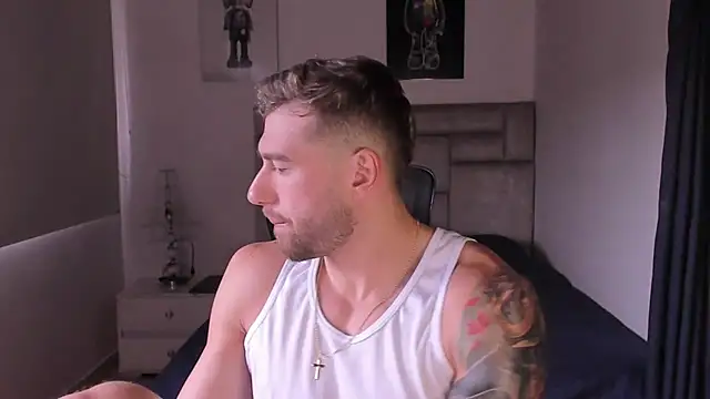 paul rogerr online show from 10/19/25, 01:56