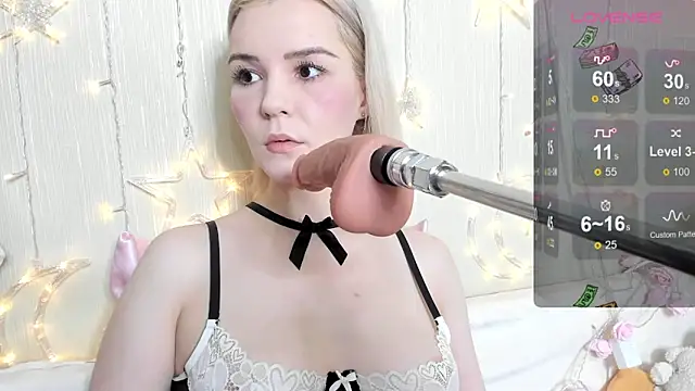 Kaya Devis online show from 11/08/25, 04:45