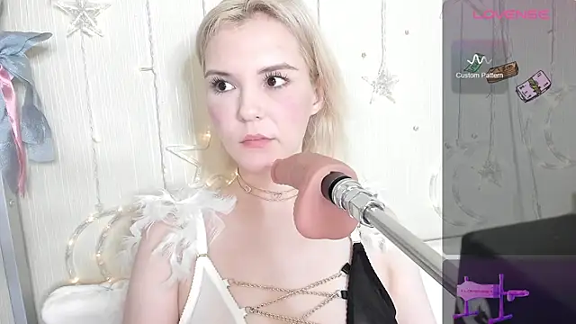 Kaya Devis online show from 06/29/26, 04:30