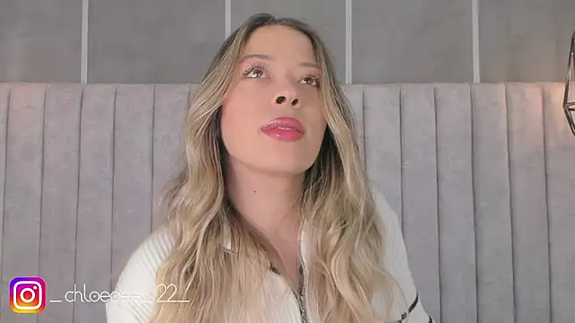 chloe d online show from 12/16/24, 11:22