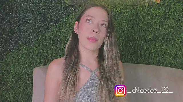 chloe d online show from 09/15/25, 12:05