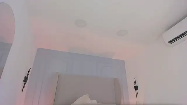 chloe d online show from 06/13/26, 12:36