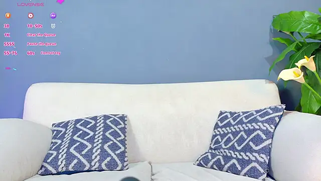 Snapshot of sofiaa_ebony chatting on 10/11/25, 01:20 sofiaa ebony online show from 10/11/25, 01:20