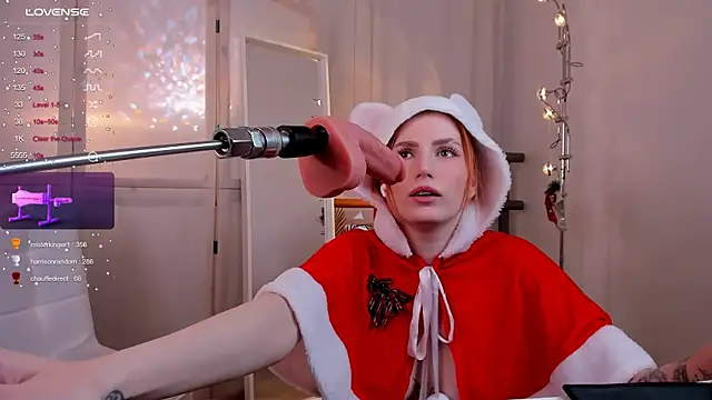 Snapshot of Mira__Blush chatting on 12/20/24, 10:43 Mira  Blush online show from 12/20/24, 10:43