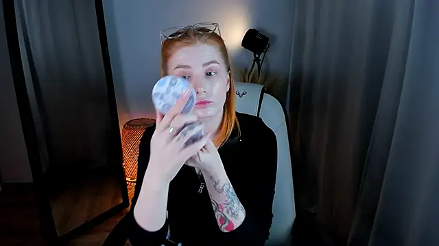 Snapshot of Mira__Blush chatting on 03/08/25, 06:32 Mira  Blush online show from 03/08/25, 06:32