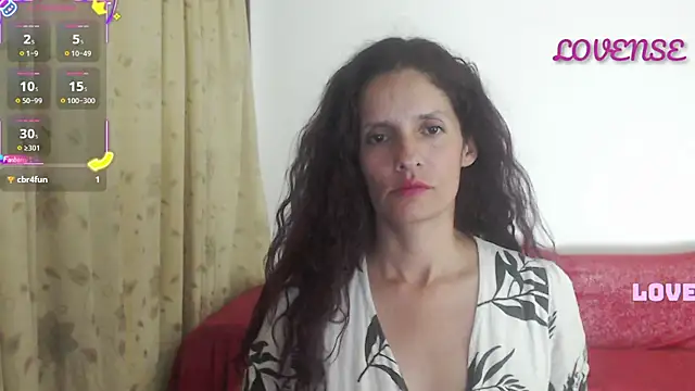 catalina duran1 online show from 10/26/25, 04:51