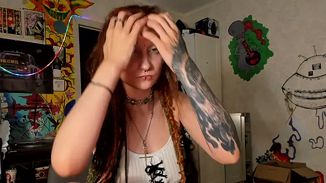 Sunny Mouse  online show from 07/17/26, 07:30