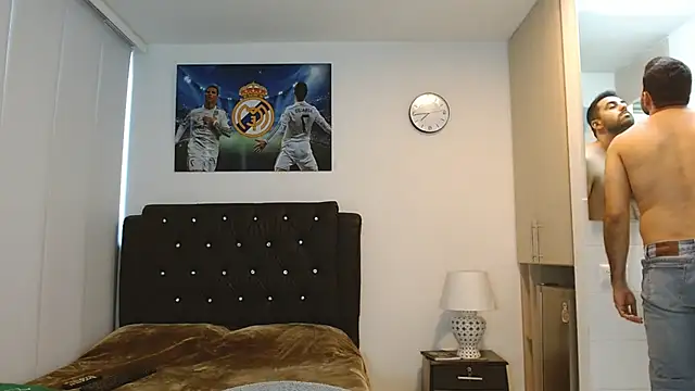 omarmohammedhot2 online show from 12/10/24, 02:39