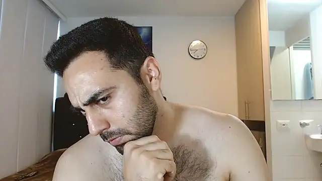 omarmohammedhot2 online show from 12/17/24, 02:33