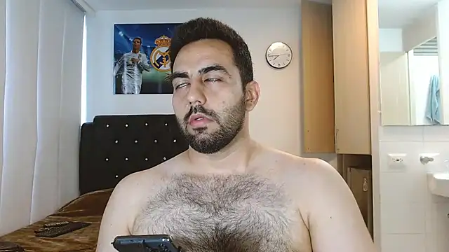 omarmohammedhot2 online show from 12/20/24, 06:24