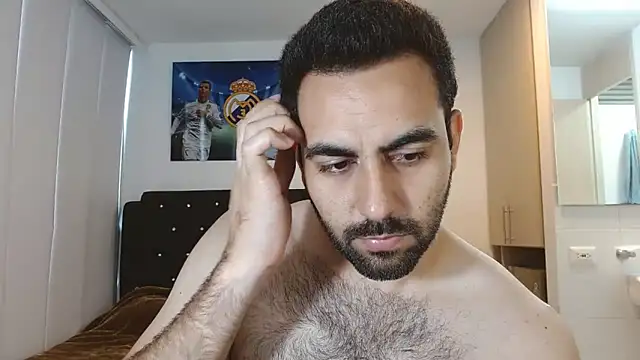 omarmohammedhot2 online show from 12/31/24, 03:53