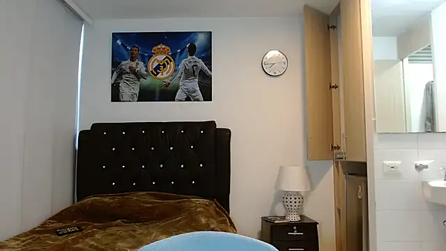 omarmohammedhot2 online show from 01/22/25, 02:56