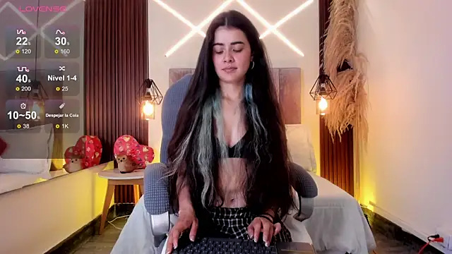 Snapshot of dasha-rodrigues chatting on 04/17/26, 03:59 dasha-rodrigues online show from 04/17/26, 03:59