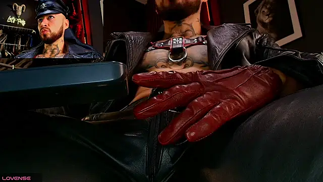 Snapshot of billyMayer_ chatting on 11/16/25, 12:22 billyMayer online show from 11/16/25, 12:22