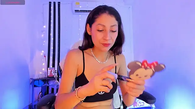 Gorgeous Team online show from 05/04/26, 08:27