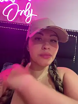 sexyyykloee online show from 06/25/26, 03:50