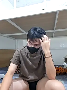 Gwencloudy online show from 07/23/26, 03:32