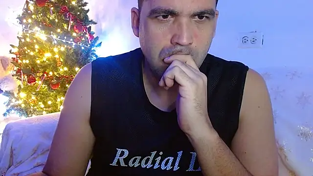 geeklatin88 online show from 12/17/25, 06:30