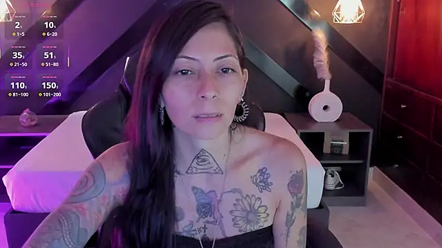 dark gotica online show from 05/19/26, 07:09