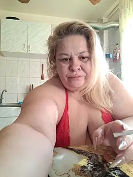 Snapshot of AriannaMilf chatting on 09/23/25, 06:16 AriannaMilf online show from 09/23/25, 06:16