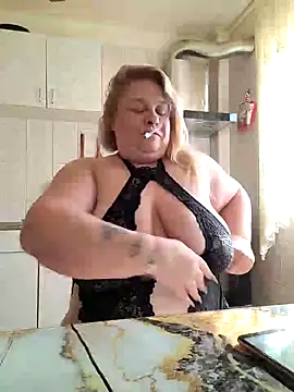 Snapshot of AriannaMilf chatting on 09/28/25, 07:36 AriannaMilf online show from 09/28/25, 07:36