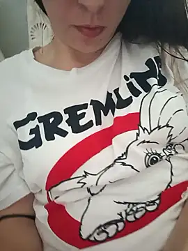 Snapshot of bruna_safadinhaa chatting on 11/04/25, 02:38 bruna safadinhaa online show from 11/04/25, 02:38