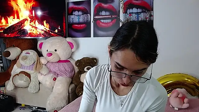 Snapshot of Niky_777 chatting on 11/13/25, 03:16 Niky 777 online show from 11/13/25, 03:16