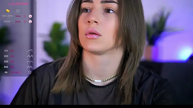 Snapshot of AishaCarter chatting on 10/30/25, 05:57 AishaCarter online show from 10/30/25, 05:57