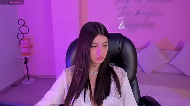 AlessiaCorleone  online show from 12/27/24, 10:05