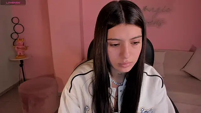 AlessiaCorleone  online show from 12/29/24, 05:54