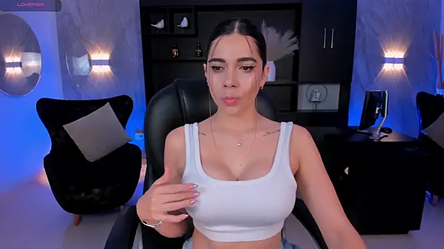 AmyWalker  online show from 01/14/25, 10:17