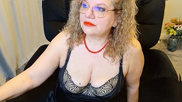 maggiemilff online show from 03/08/26, 05:00