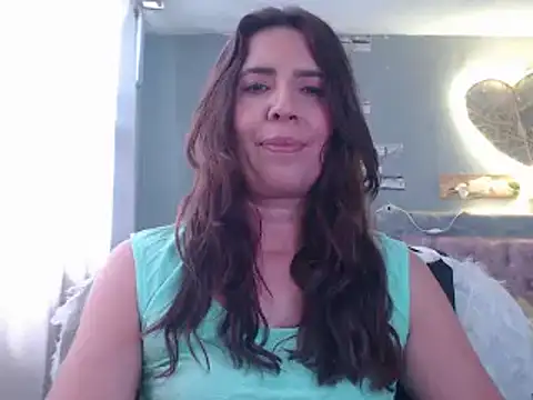 Victoria meester online show from 12/05/24, 04:23