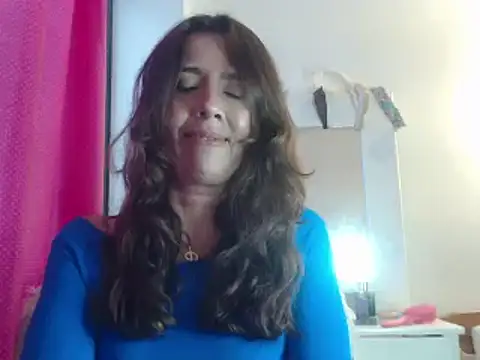 Victoria meester online show from 01/06/25, 09:22