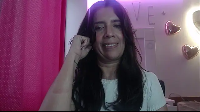 Victoria meester online show from 02/25/25, 08:30