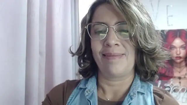 Victoria meester online show from 02/02/26, 02:49