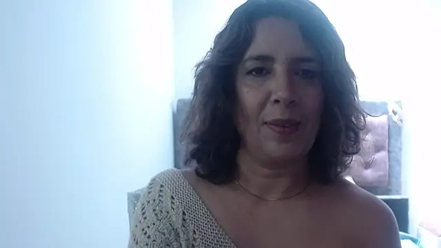Victoria meester online show from 05/18/26, 02:56