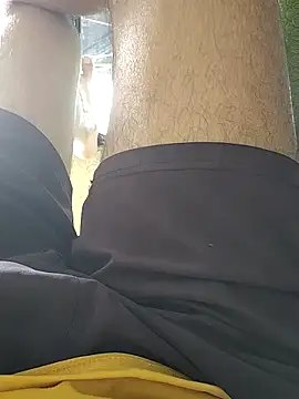 Snapshot of it_suhorney chatting on 09/25/25, 08:18 it suhorney online show from 09/25/25, 08:18